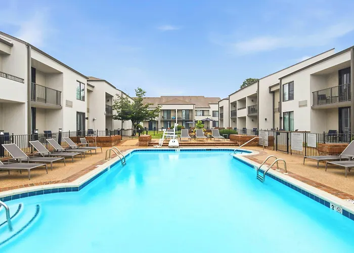 Courtyard By Marriott Columbus
